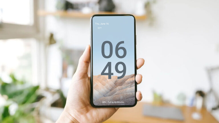 how to change lock screen clock android 12