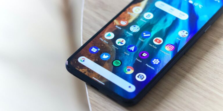 how to make a folder on android