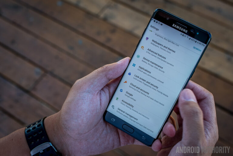 how to turn off roaming on android