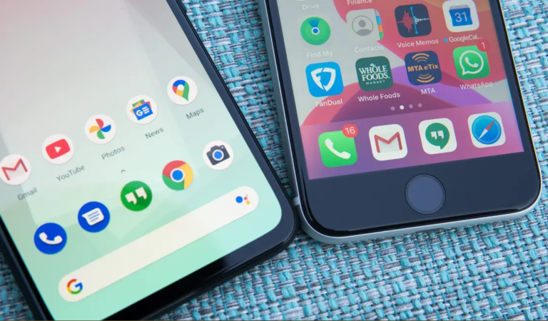 why are some contacts blue on android