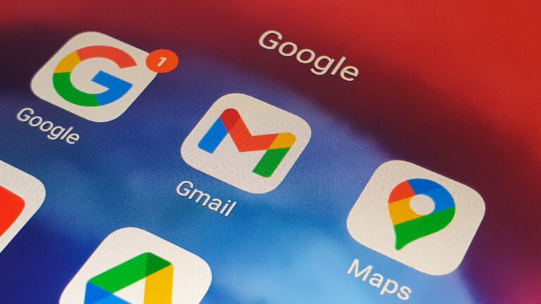 why does gmail keep crashing on android