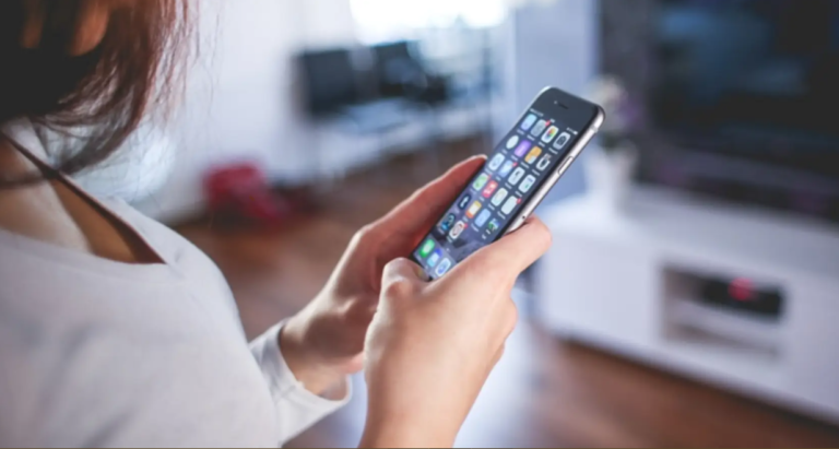 how to spy on my husband's android phone